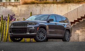 2021-Jeep-Grand-Cherokee-L מקדימה