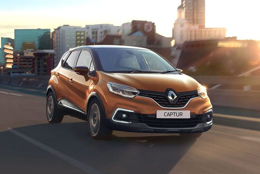 Renault Captur 2021 מקדימה