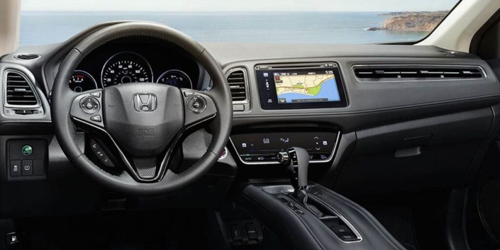 Honda HR-V 2021 בפנים